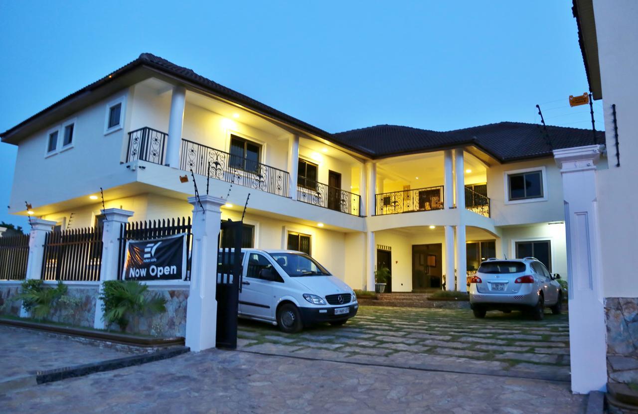 Eden Vale Hotel Ajiringano ภายนอก รูปภาพ
