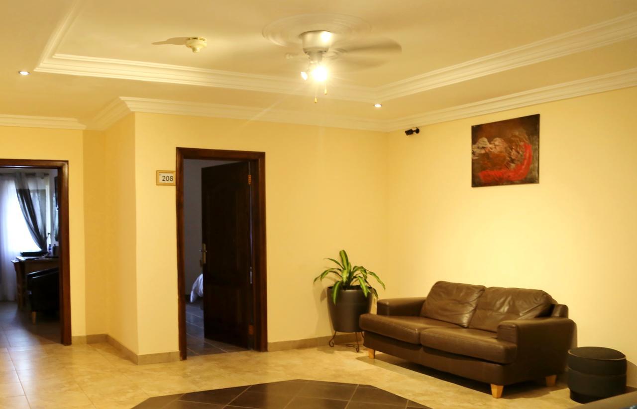 Eden Vale Hotel Ajiringano ภายนอก รูปภาพ