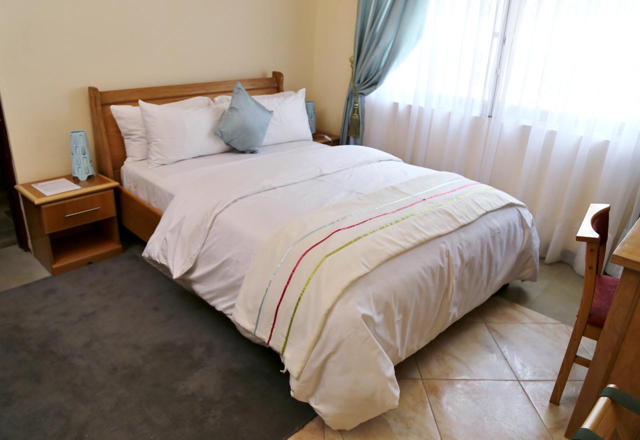 Eden Vale Hotel Ajiringano ภายนอก รูปภาพ