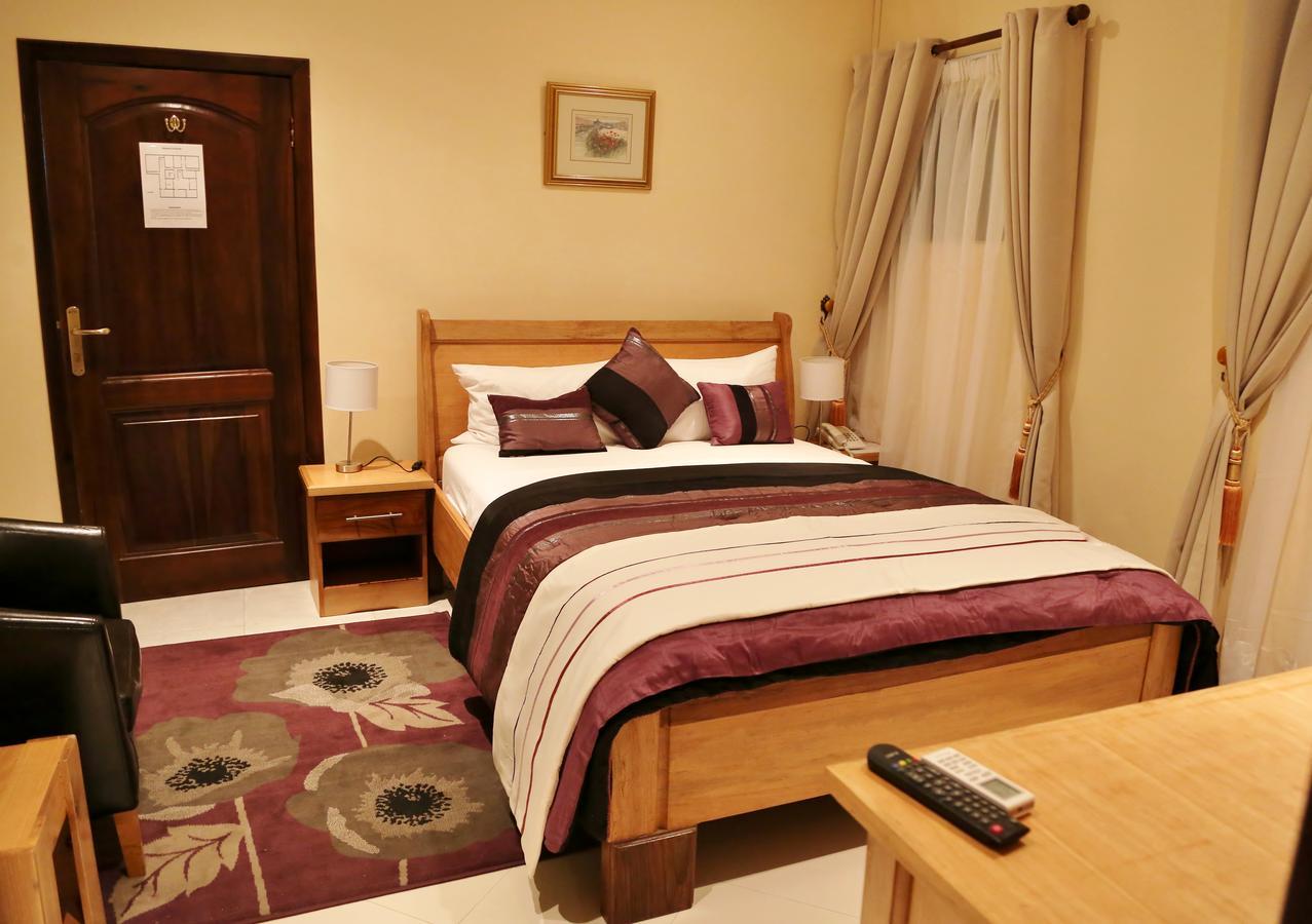Eden Vale Hotel Ajiringano ภายนอก รูปภาพ