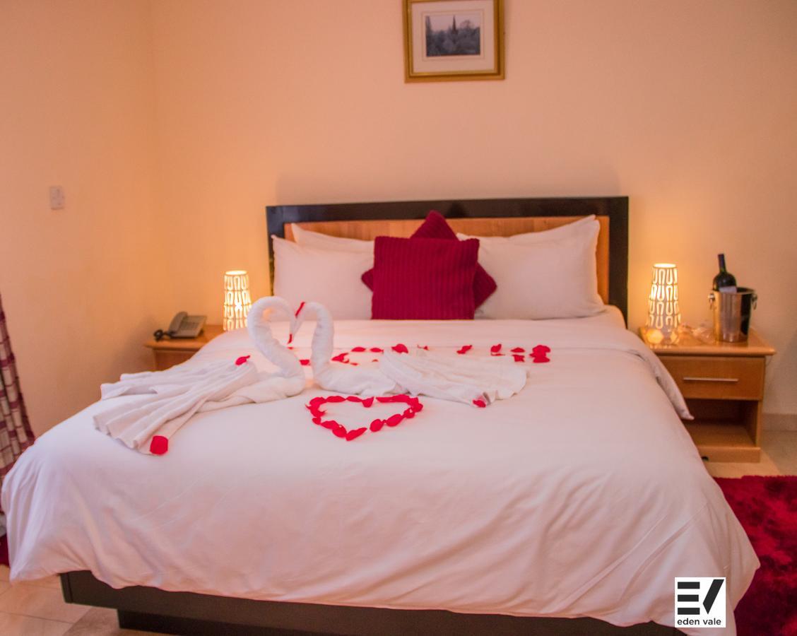 Eden Vale Hotel Ajiringano ภายนอก รูปภาพ