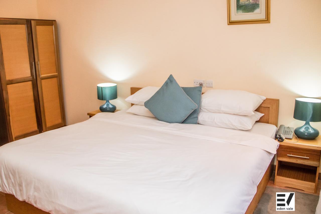 Eden Vale Hotel Ajiringano ภายนอก รูปภาพ