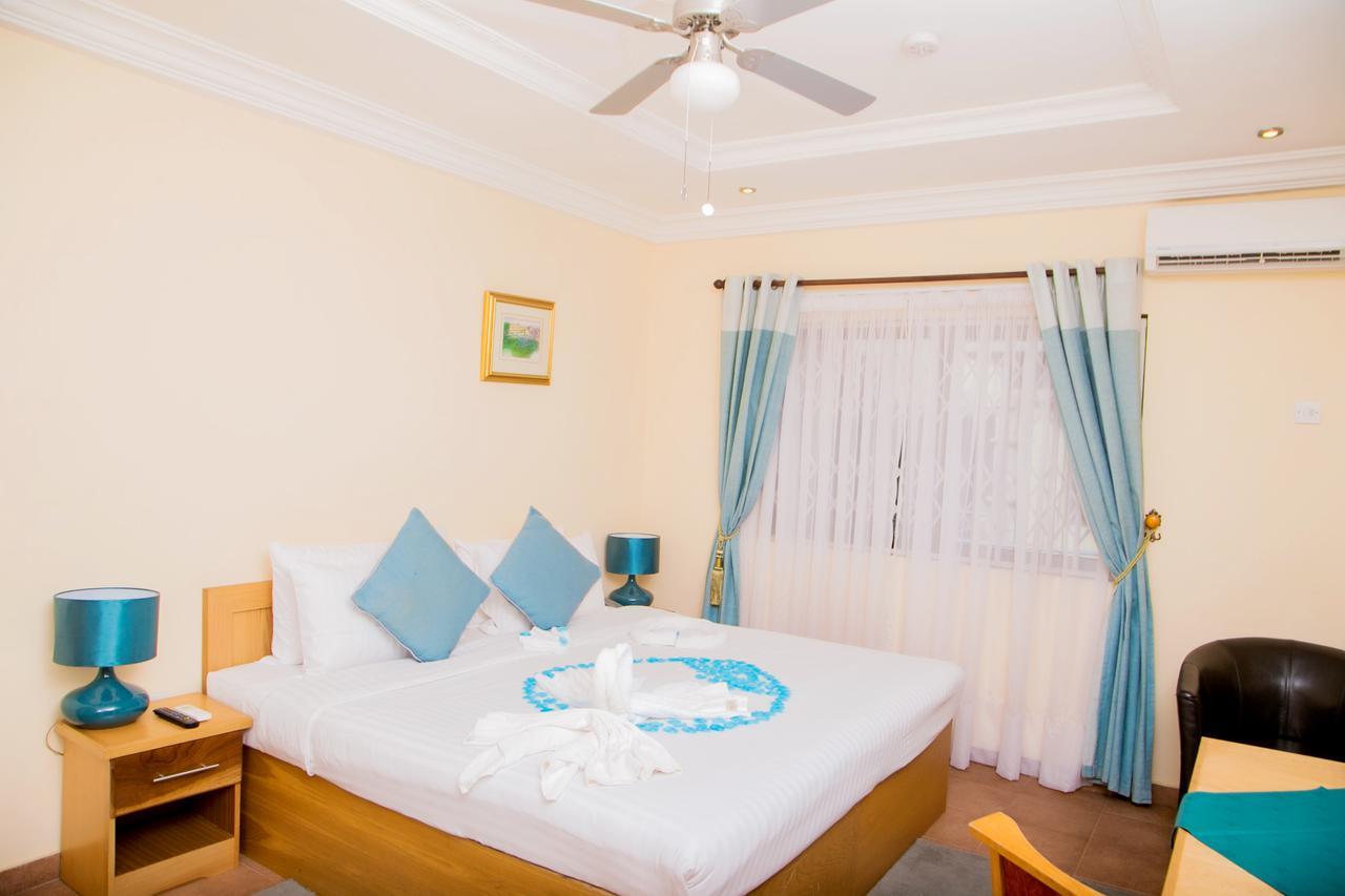 Eden Vale Hotel Ajiringano ภายนอก รูปภาพ