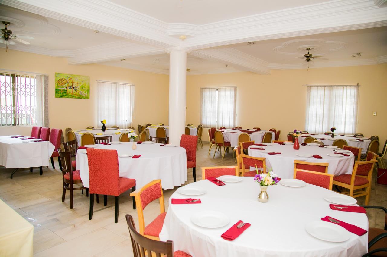 Eden Vale Hotel Ajiringano ภายนอก รูปภาพ