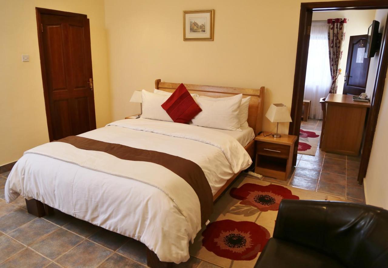 Eden Vale Hotel Ajiringano ภายนอก รูปภาพ